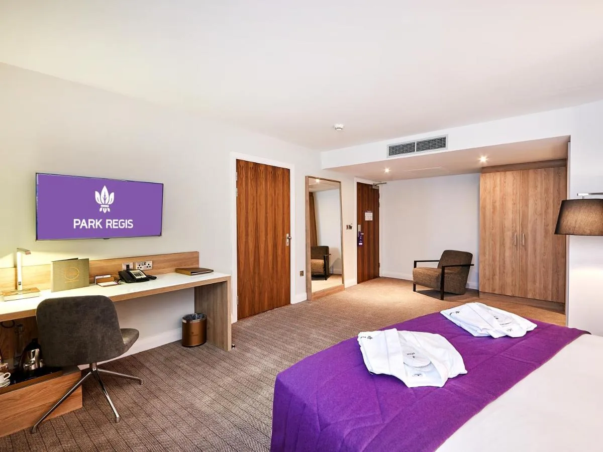 Deluxe Accessible Room